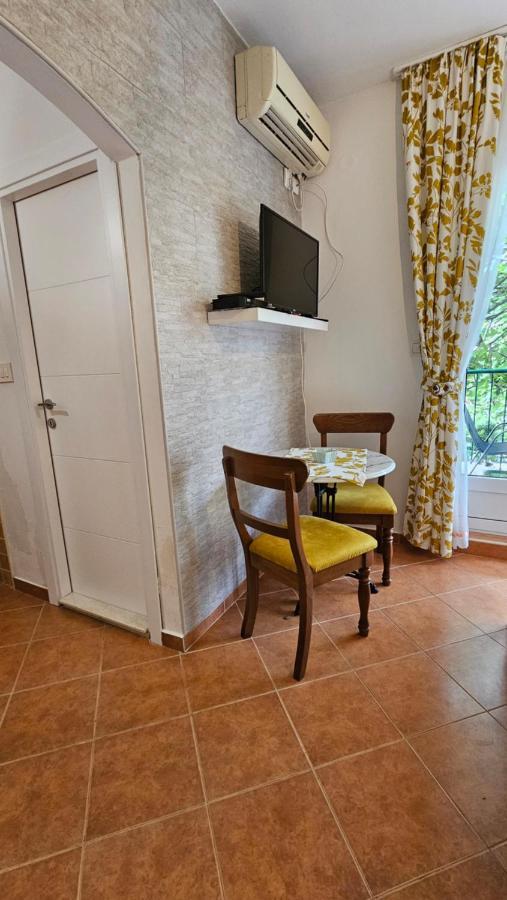 Lav Apartments Herceg Novi Bagian luar foto