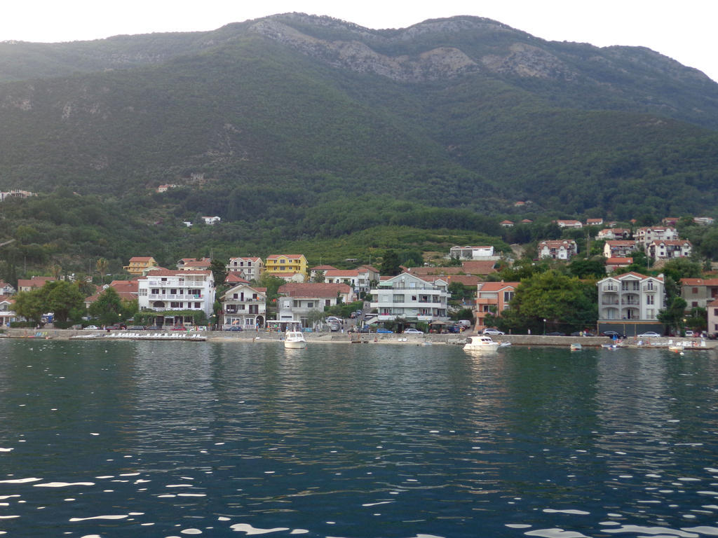 Lav Apartments Herceg Novi Bagian luar foto