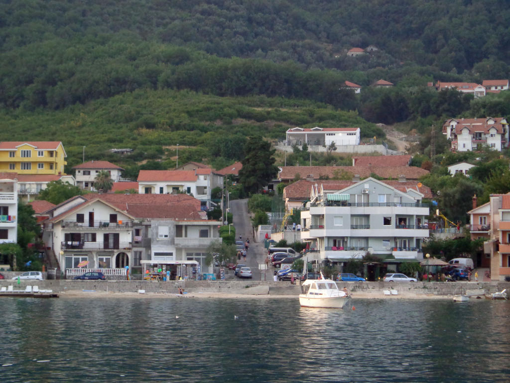 Lav Apartments Herceg Novi Bagian luar foto