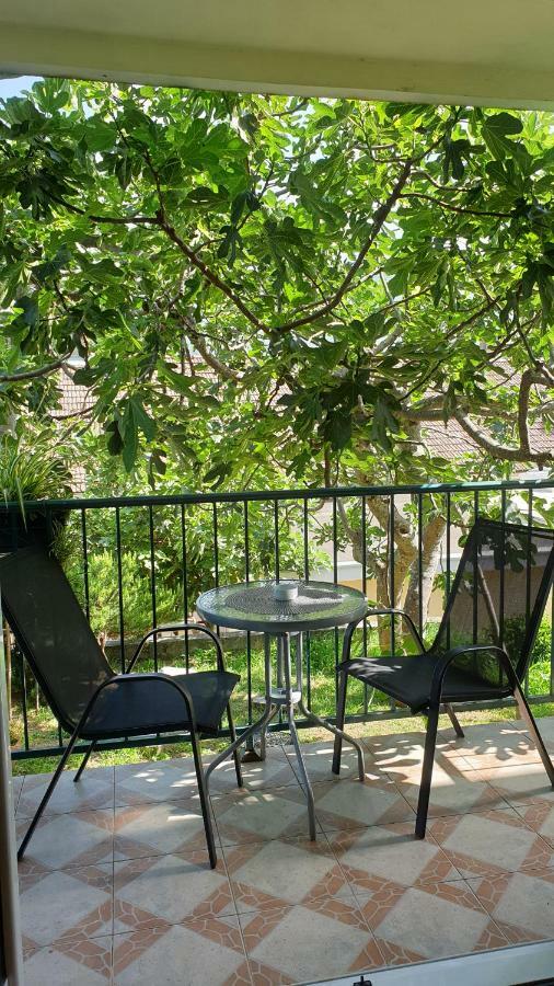 Lav Apartments Herceg Novi Bagian luar foto